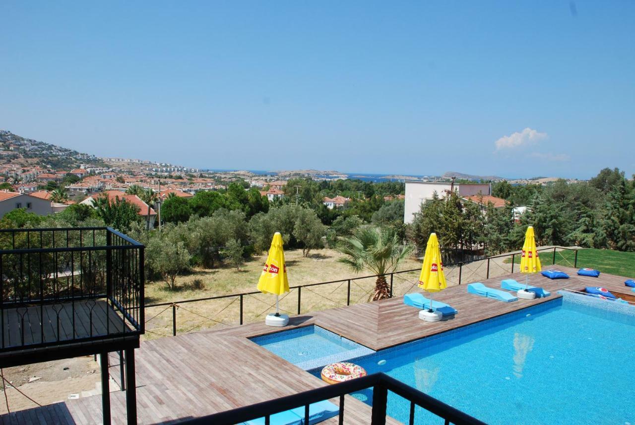Victoria Hotel And Lounge Foca Kültér fotó